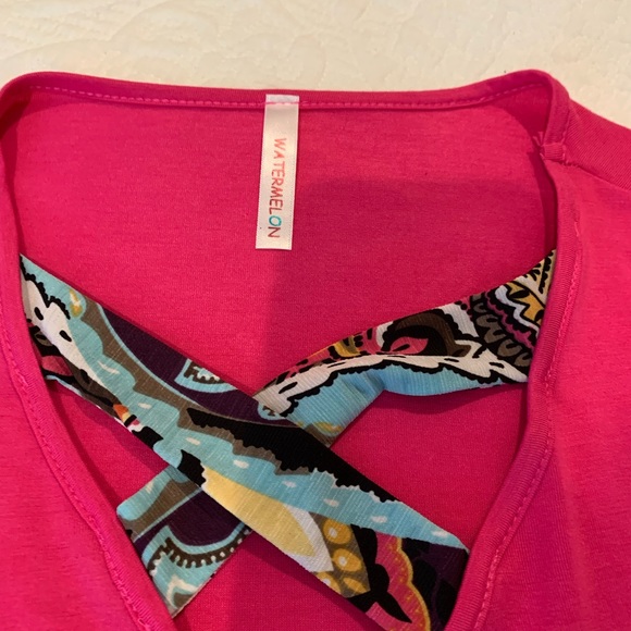 Beautiful Tunic Style Top - Picture 4 of 7